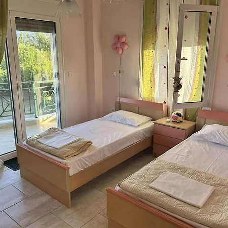 Sunnyhomes Livithra * Leptokaryá