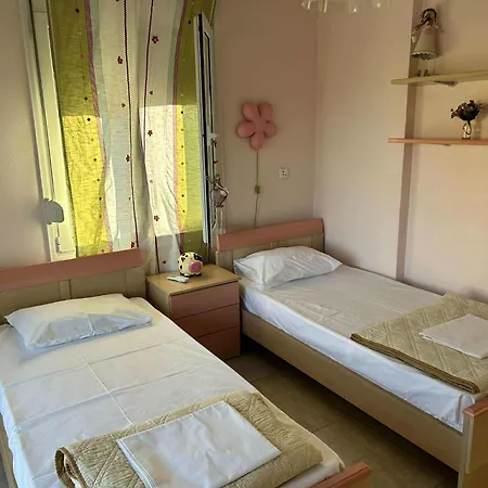 Sunnyhomes Livithra * Leptokaryá